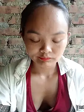 Snapshot of Luminana chatting on June 30, 1:17 am Luminana online show from June 30, 1:17 am