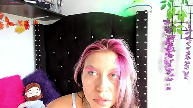 Midory 6 online show from February 16, 6:48 pm