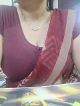 Snapshot of SexybeboX chatting on February 9, 7:07 pm SexybeboX online show from February 9, 7:07 pm