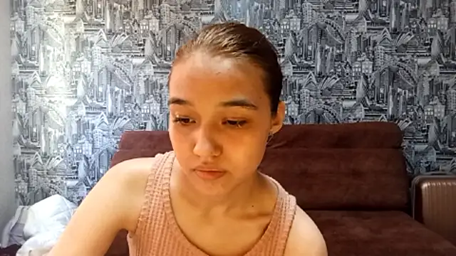 AnnettaBelsito online show from May 25, 2:45 pm