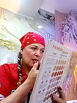 Snapshot of _Missevie chatting on February 13, 11:34 pm Missevie online show from February 13, 11:34 pm