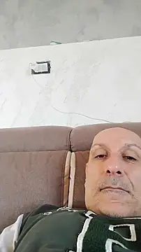 Hardlongbig online show from February 10, 9:24 am