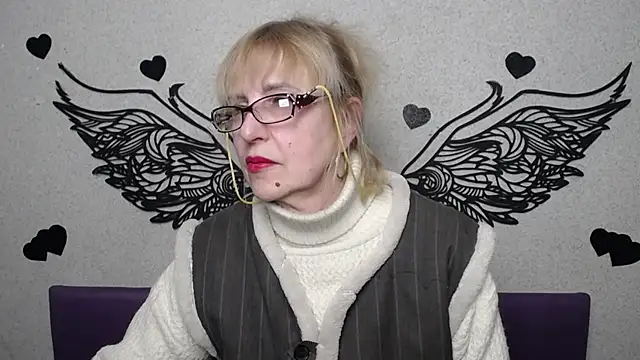 Snapshot of PattySanny chatting on February 11, 2:22 pm PattySanny online show from February 11, 2:22 pm