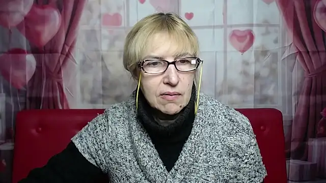 Snapshot of PattySanny chatting on February 27, 6:24 am PattySanny online show from February 27, 6:24 am