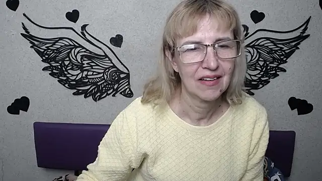 PattySanny online show from April 2, 12:36 pm