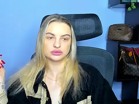 BlankaXCute online show from February 18, 7:37 am