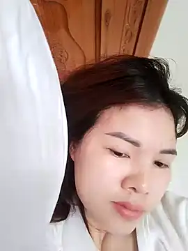 Snapshot of Loyalty-love chatting on February 8, 2:37 am Loyalty-love online show from February 8, 2:37 am