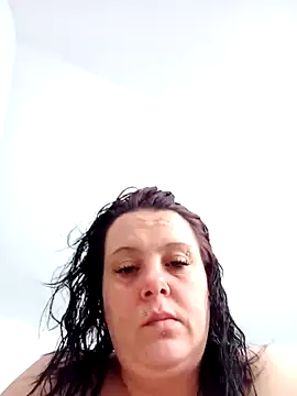 Snapshot of louisa36 chatting on March 25, 10:10 am louisa36 online show from March 25, 10:10 am