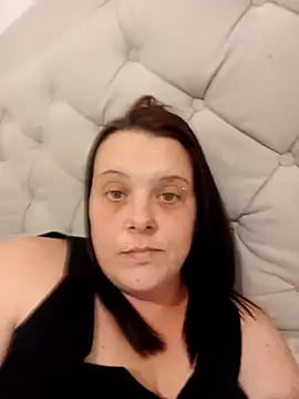 Snapshot of louisa36 chatting on March 30, 7:37 pm louisa36 online show from March 30, 7:37 pm
