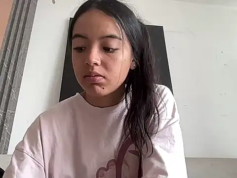 anotella online show from March 5, 4:47 pm