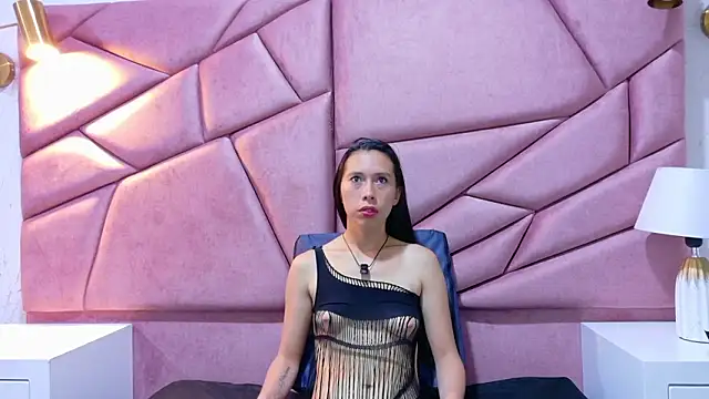 Snapshot of kimberlypink_ chatting on February 12, 11:27 am kimberlypink online show from February 12, 11:27 am