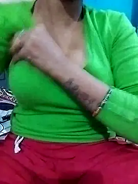 Radhika-sexy online show from February 19, 3:19 pm