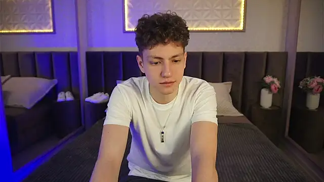 StefanBev online show from March 13, 8:48 pm