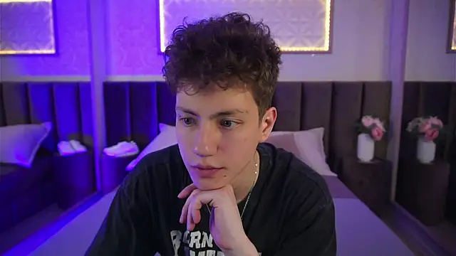 StefanBev online show from March 26, 7:52 pm