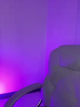 Wen 01 online show from March 4, 11:38 am