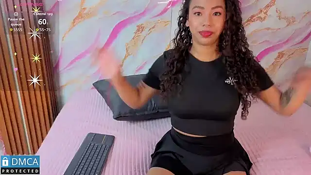 sandra rey  online show from June 26, 7:07 pm