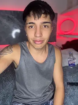 Snapshot of dirtydickkk chatting on February 21, 2:12 am dirtydickkk online show from February 21, 2:12 am