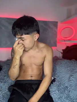 Snapshot of dirtydickkk chatting on February 22, 3:29 am dirtydickkk online show from February 22, 3:29 am