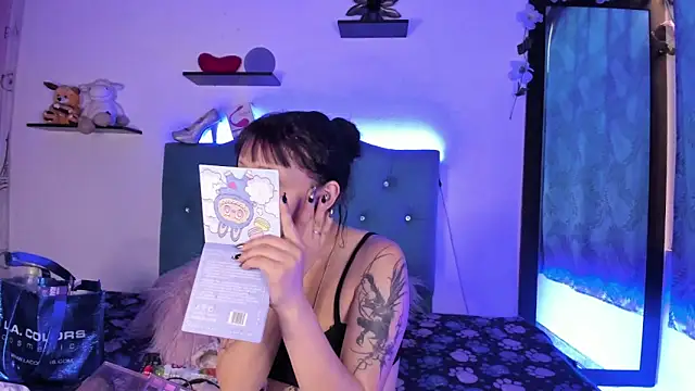 Snapshot of Sandy_ass_69_ chatting on March 24, 1:27 pm Sandy ass 69 online show from March 24, 1:27 pm