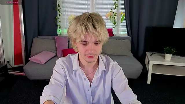 JameMiller online show from March 2, 7:15 am