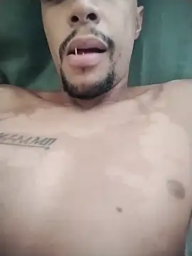 Snapshot of Jmartinss69 chatting on February 9, 4:55 pm Jmartinss69 online show from February 9, 4:55 pm