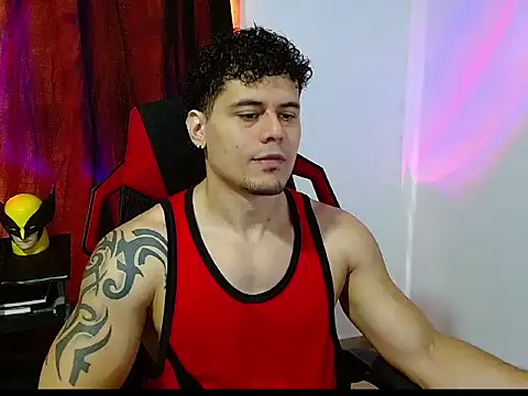 Snapshot of Logan0626 chatting on February 25, 5:33 pm Logan0626 online show from February 25, 5:33 pm