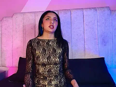 Snapshot of Aris_Suarez chatting on February 20, 8:09 pm Aris Suarez online show from February 20, 8:09 pm