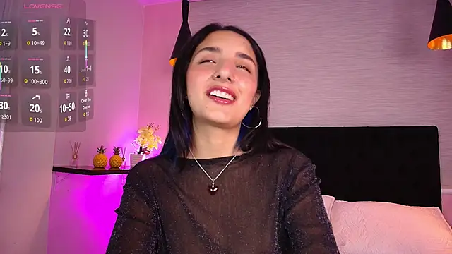 Aris Suarez online show from March 21, 3:04 pm