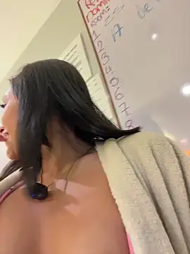 Nanda vixen  online show from May 15, 11:01 pm