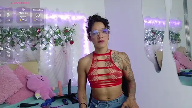 Fit valkiria online show from March 16, 7:07 pm