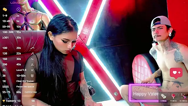 Snapshot of Damian-and-Camerum chatting on February 15, 7:51 am Damian-and-Camerum online show from February 15, 7:51 am