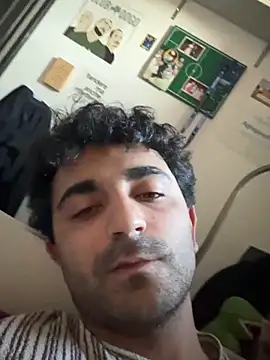 Snapshot of elia2711 chatting on February 11, 4:01 pm elia2711 online show from February 11, 4:01 pm