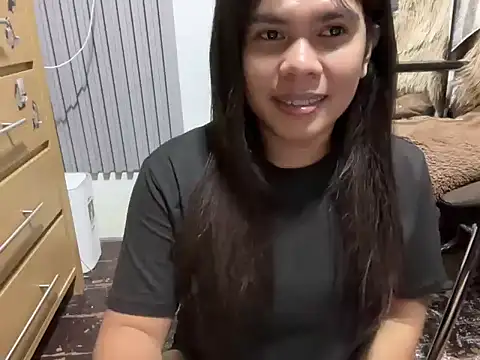 Snapshot of Mooree_naba chatting on July 17, 1:40 pm Mooree naba online show from July 17, 1:40 pm