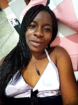 -hotebony online show from May 1, 2:32 pm