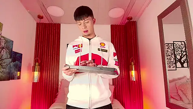 Snapshot of Novoa_Prime chatting on February 13, 4:08 am Novoa Prime online show from February 13, 4:08 am