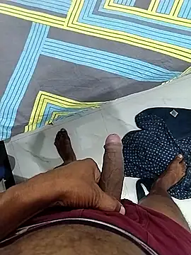 Daddyishere 19 online show from March 5, 6:31 am