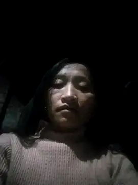 Snapshot of Linka998 chatting on February 11, 3:06 pm Linka998 online show from February 11, 3:06 pm