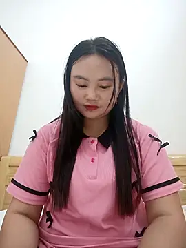 lisn-cute online show from April 10, 2:06 am