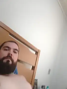 PelifiFilipee online show from February 10, 10:30 am