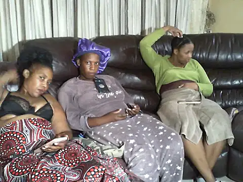 Caramel-Diva online show from March 19, 8:46 pm