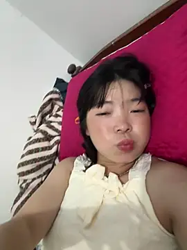 cuty lusy online show from May 30, 1:14 am