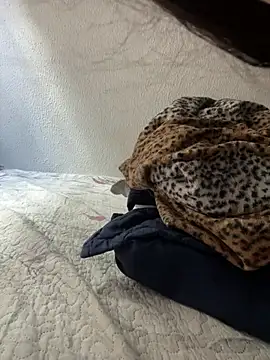 Moraguinho8 online show from February 25, 11:42 am