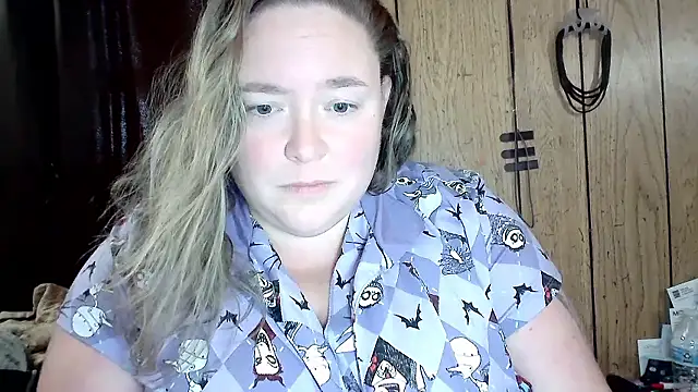 Snapshot of ladylynn13 chatting on February 12, 7:09 pm ladylynn13 online show from February 12, 7:09 pm