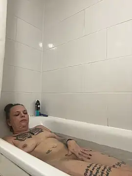 Snapshot of misstatted chatting on February 19, 10:39 pm misstatted online show from February 19, 10:39 pm