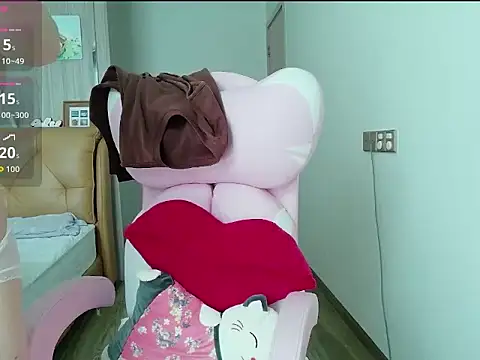 Snapshot of xiaojie_jie chatting on February 23, 6:11 am xiaojie jie online show from February 23, 6:11 am