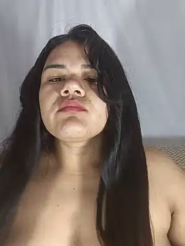 Snapshot of lumi_bellx chatting on June 6, 5:56 am lumi bellx online show from June 6, 5:56 am