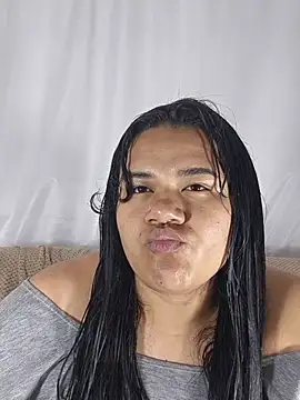 Snapshot of lumi_bellx chatting on June 25, 5:23 am lumi bellx online show from June 25, 5:23 am