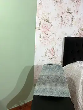 Snapshot of AriBeautiful chatting on February 16, 7:26 am AriBeautiful online show from February 16, 7:26 am