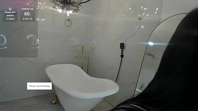 Snapshot of zharia_lux_25 chatting on February 26, 11:31 am zharia lux 25 online show from February 26, 11:31 am