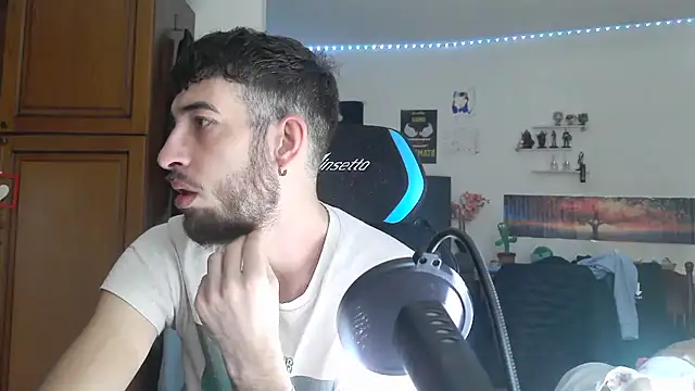 Snapshot of maestroboris95 chatting on February 18, 11:28 am maestroboris95 online show from February 18, 11:28 am